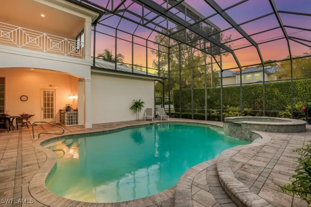Naples FL 34102