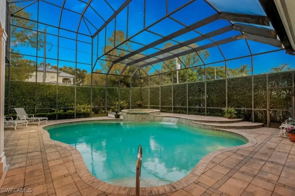 Naples FL 34102