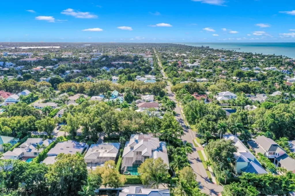 Naples FL 34102