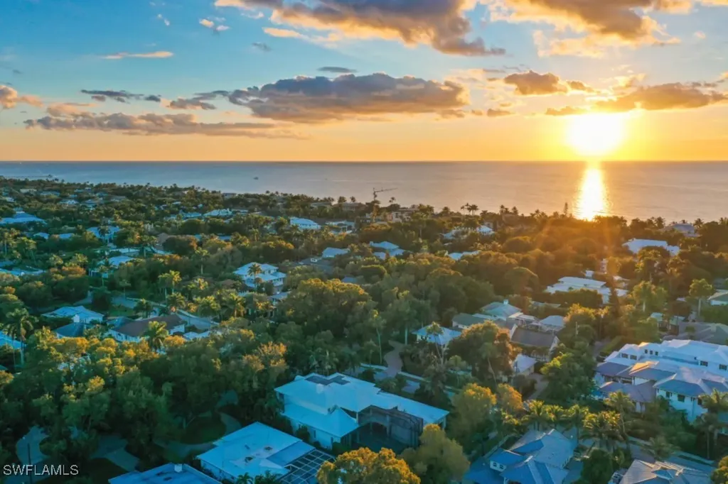 Naples FL 34102
