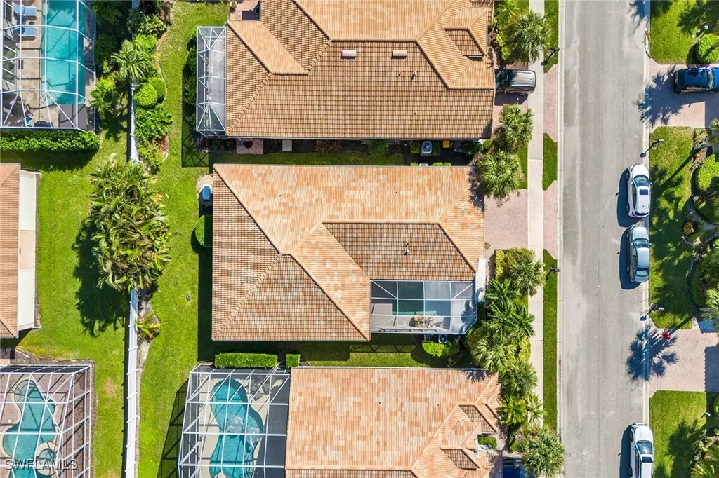 104 Glen Eagle Circle Naples FL 34104