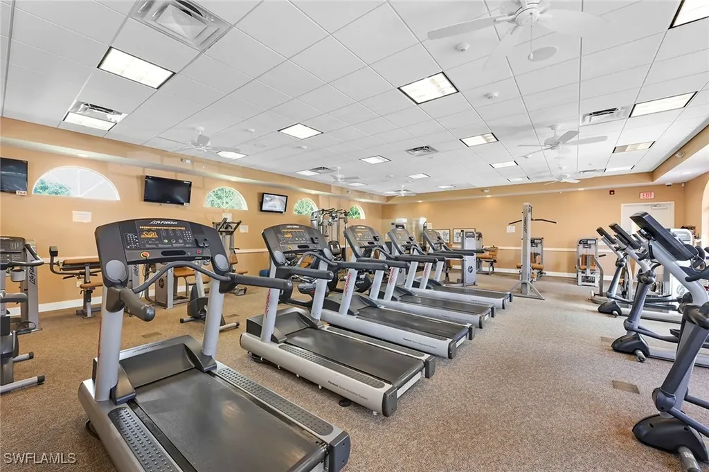 104 Glen Eagle Circle Naples FL 34104