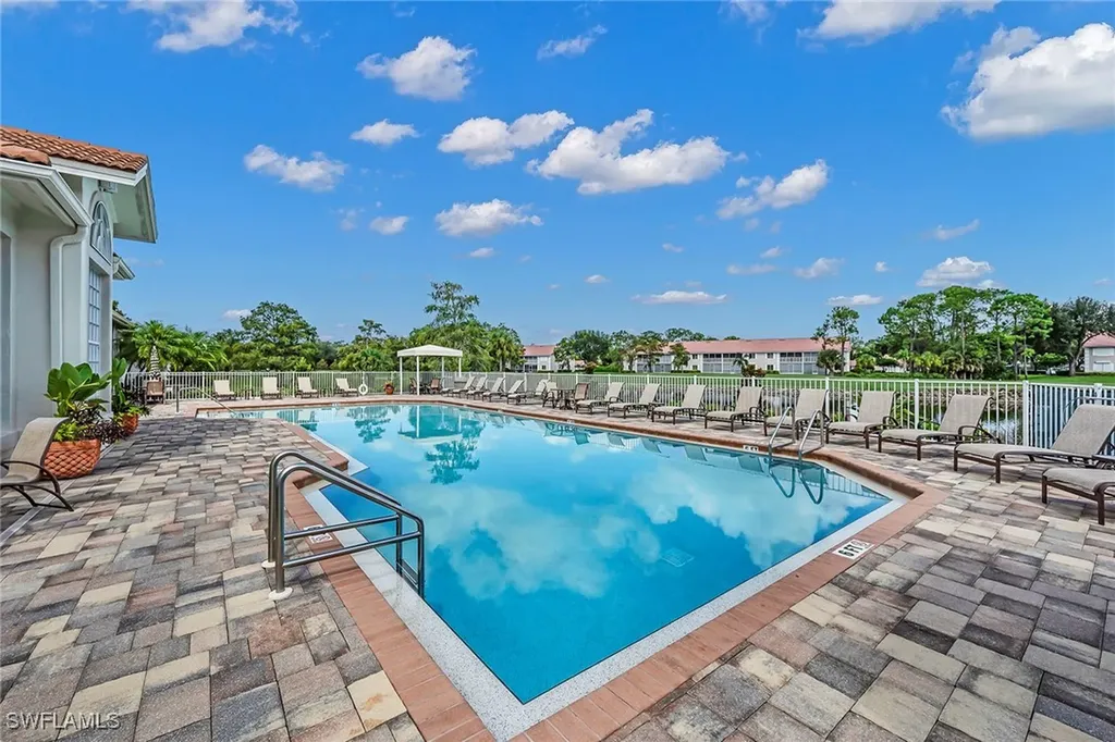 104 Glen Eagle Circle Naples FL 34104