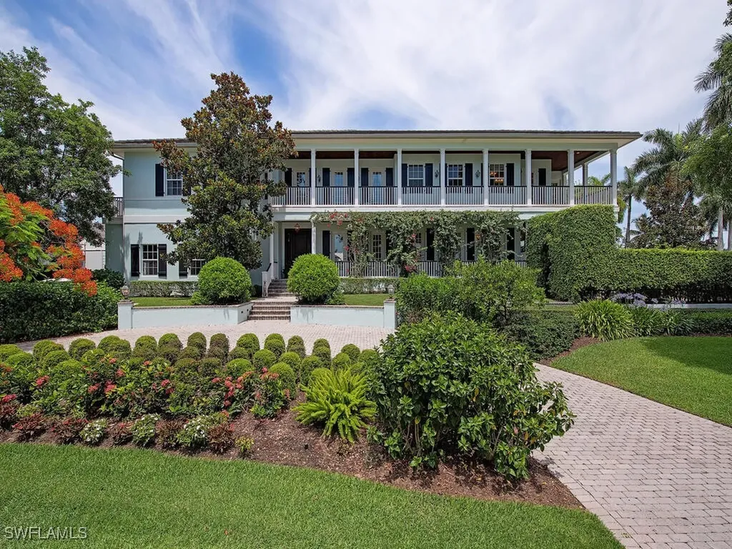 613 14th Avenue Naples FL 34102