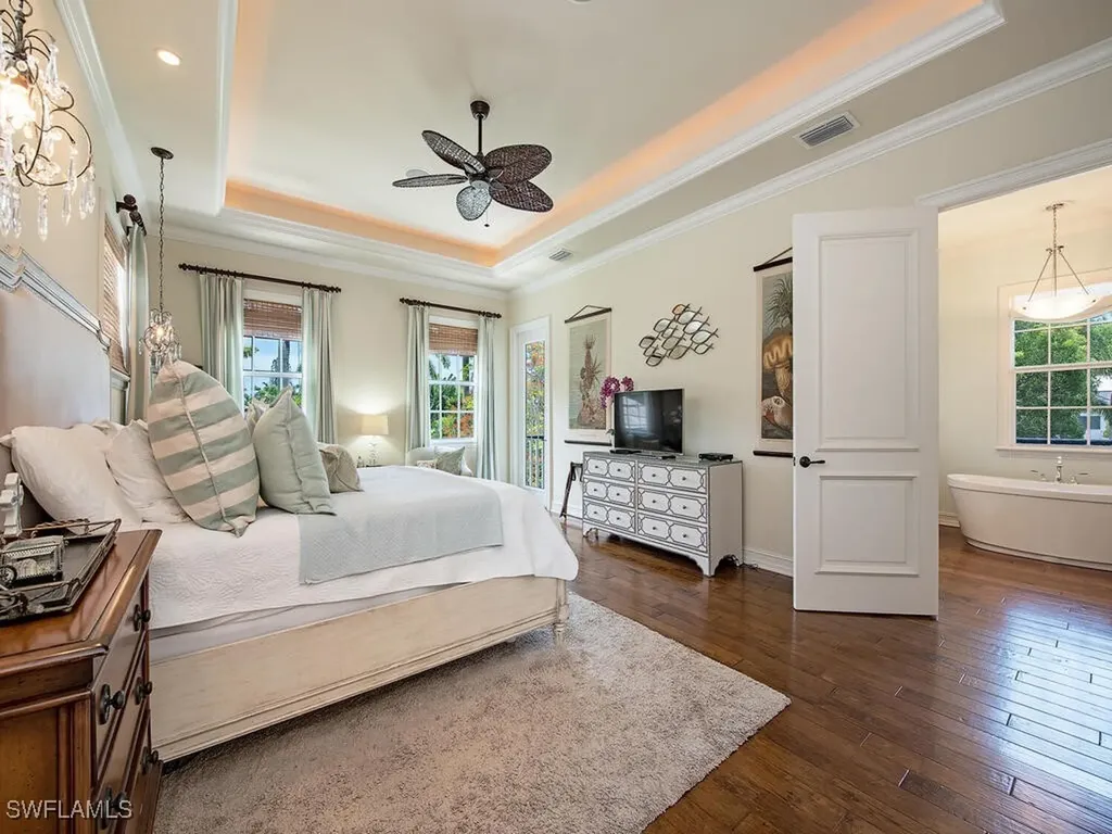 613 14th Avenue Naples FL 34102