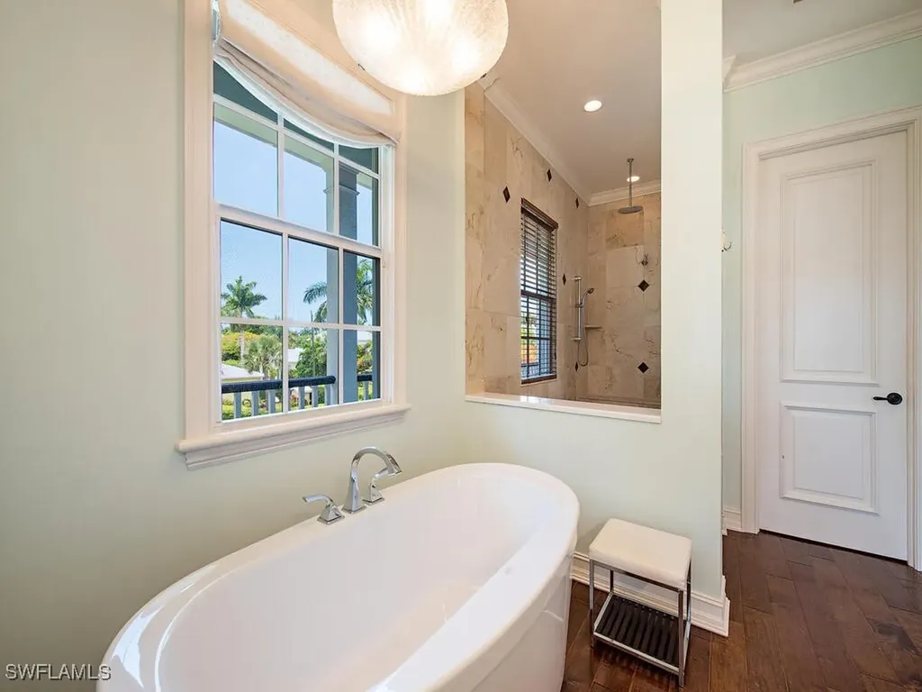 613 14th Avenue Naples FL 34102