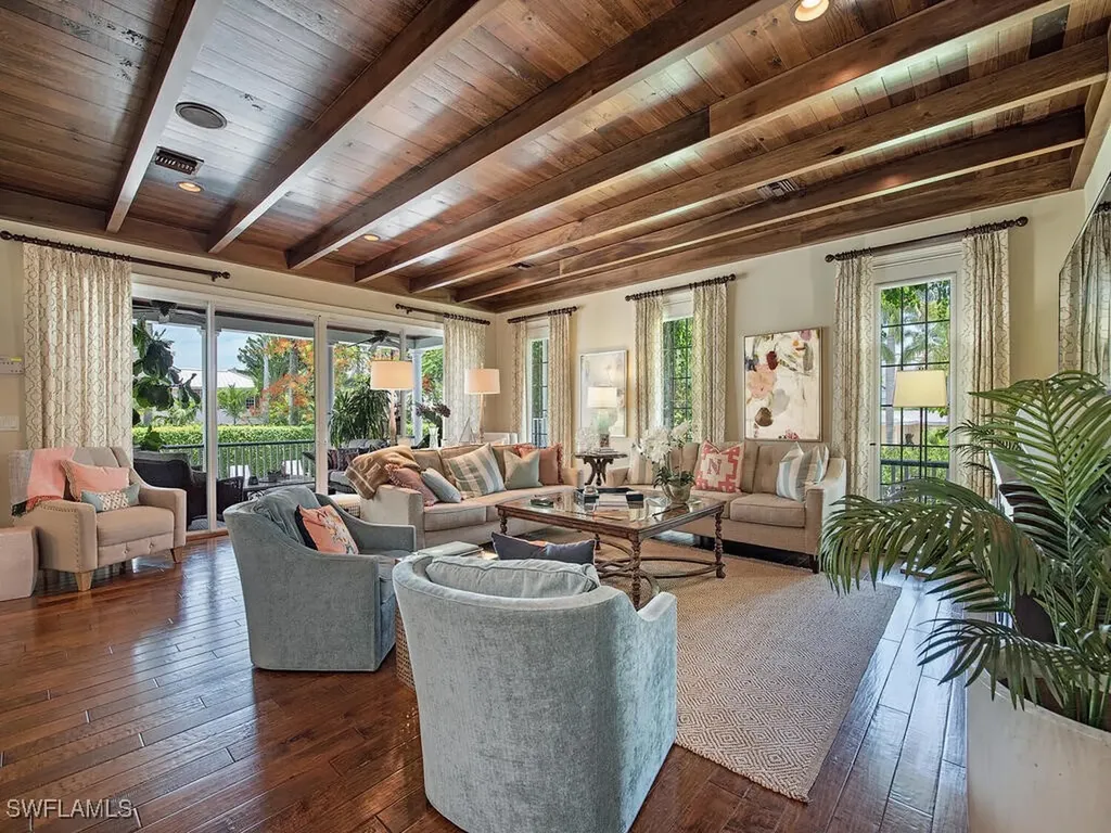 613 14th Avenue Naples FL 34102