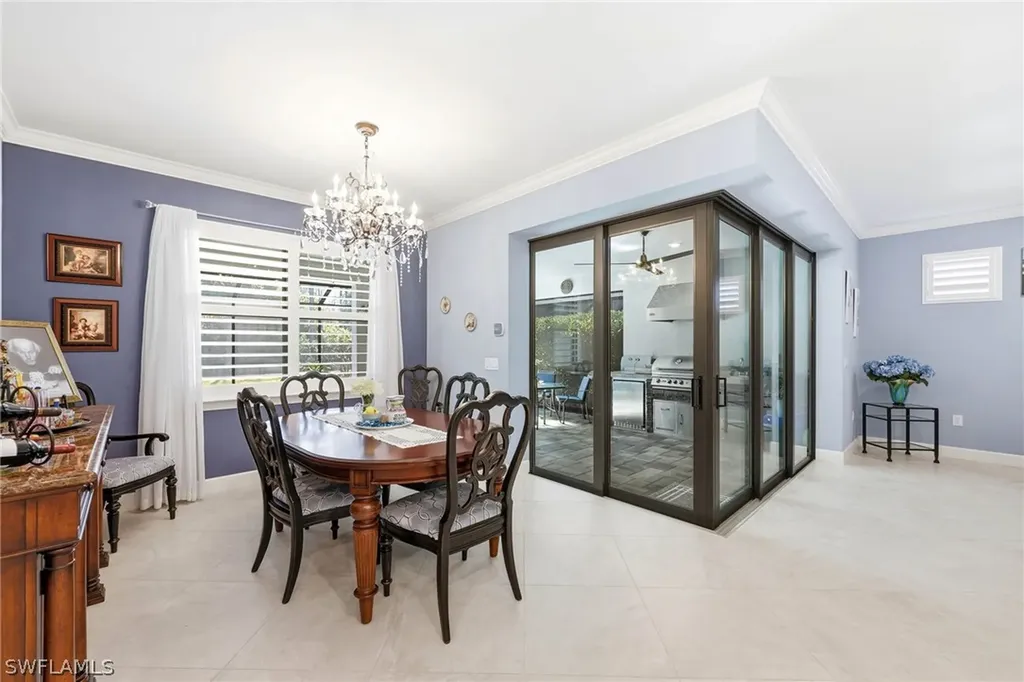 6844 Winding Cypress Drive Naples FL 34114