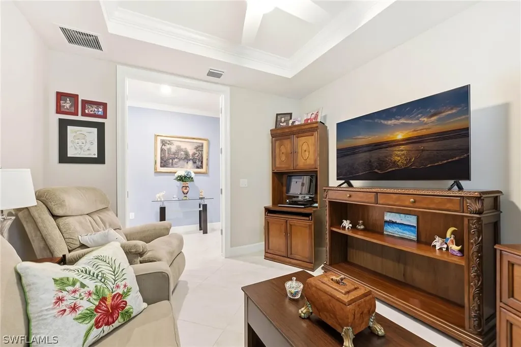 6844 Winding Cypress Drive Naples FL 34114