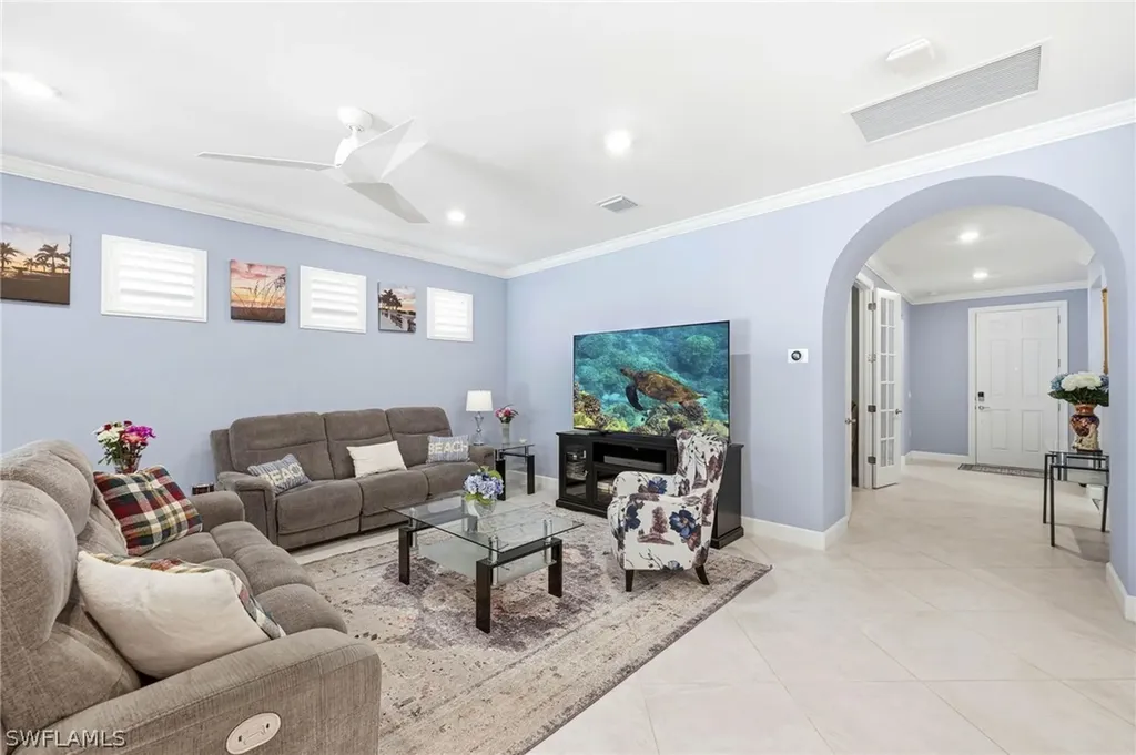 6844 Winding Cypress Drive Naples FL 34114