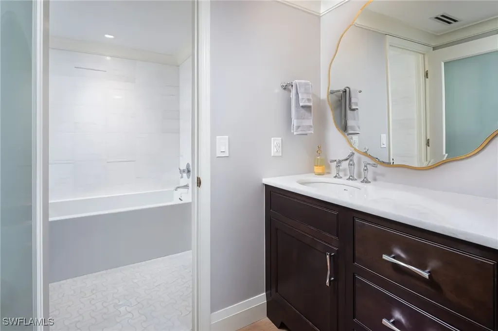 1200 Gulf Shore Boulevard N Naples FL 34102