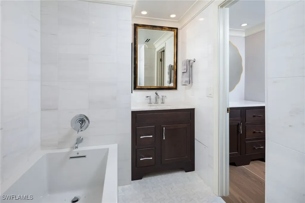 1200 Gulf Shore Boulevard N Naples FL 34102