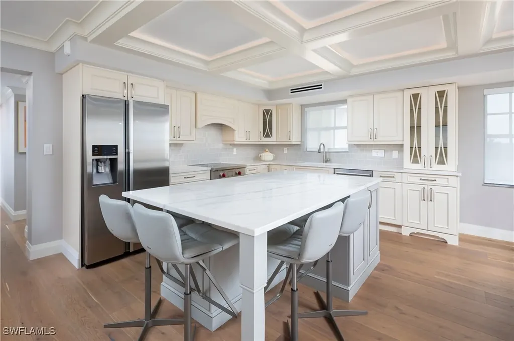 1200 Gulf Shore Boulevard N Naples FL 34102