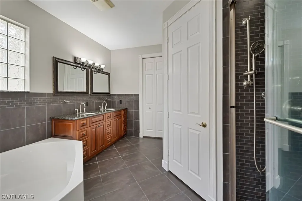 28315 Hidden Lake Drive Bonita Springs FL 34134