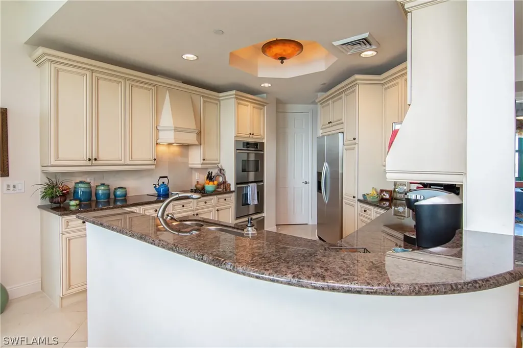 1069 Bald Eagle Drive Marco Island FL 34145
