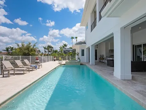 Naples FL 34102