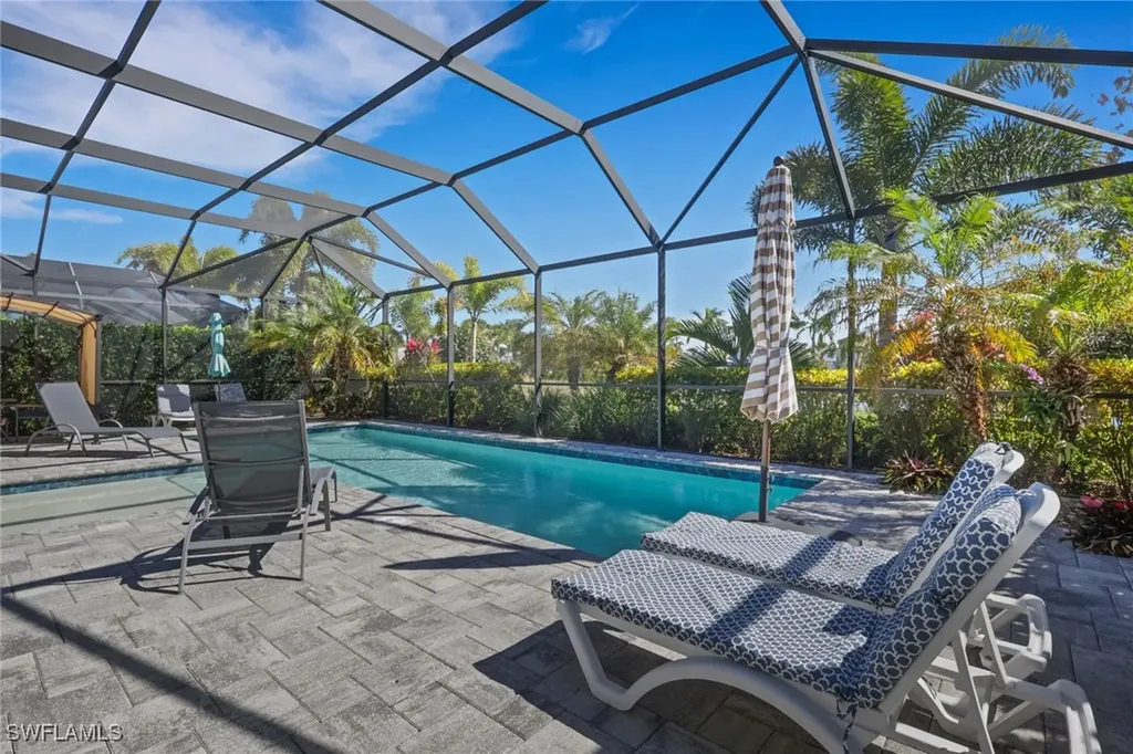 6394 Warwick Avenue Naples FL 34113