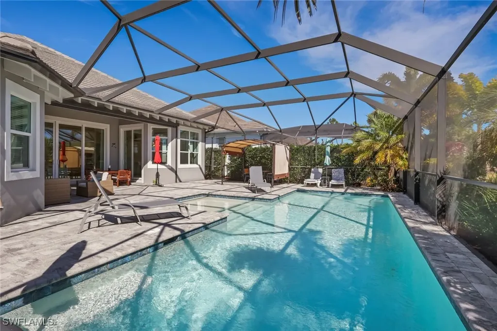 6394 Warwick Avenue Naples FL 34113