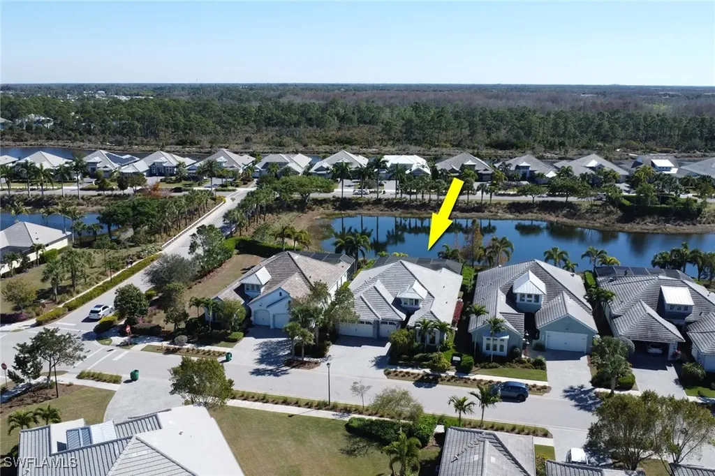 6394 Warwick Avenue Naples FL 34113