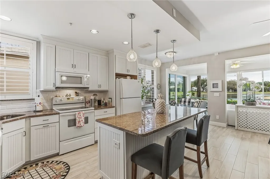 24796 Lakemont Cove Lane Bonita Springs FL 34134