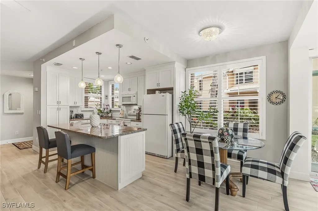 24796 Lakemont Cove Lane Bonita Springs FL 34134
