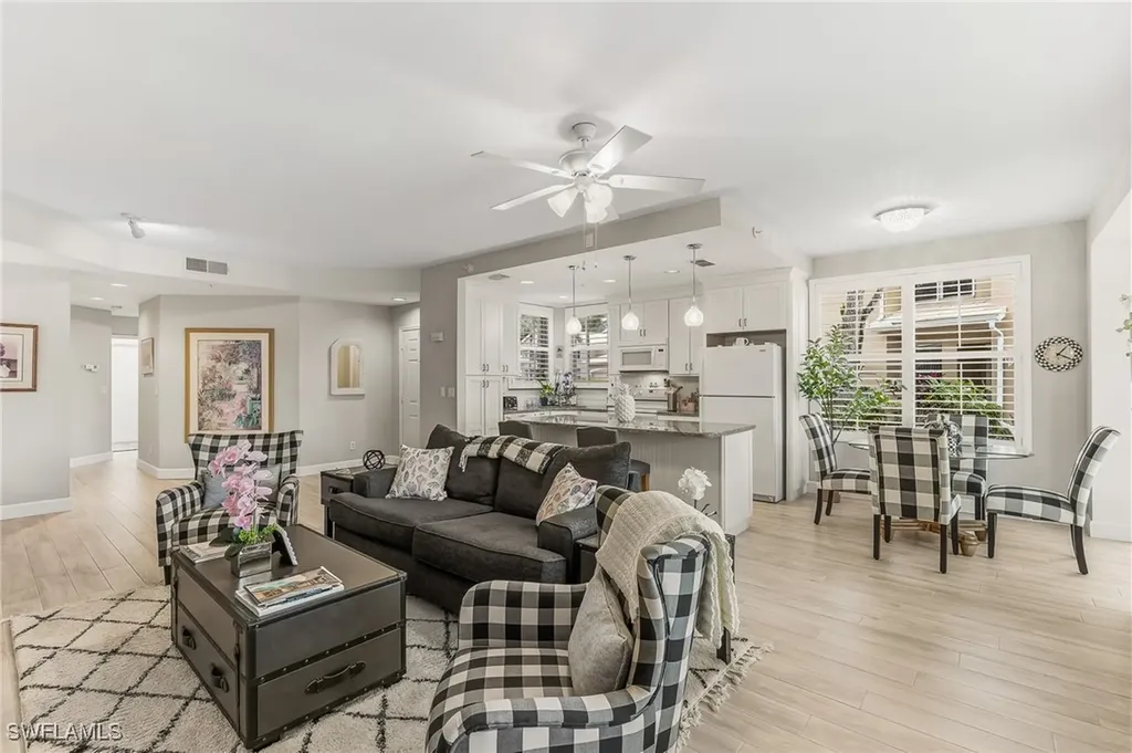 24796 Lakemont Cove Lane Bonita Springs FL 34134