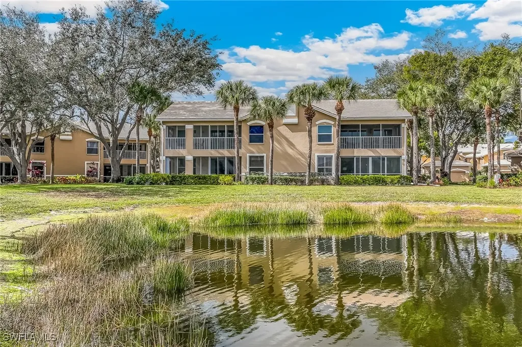 24796 Lakemont Cove Lane Bonita Springs FL 34134