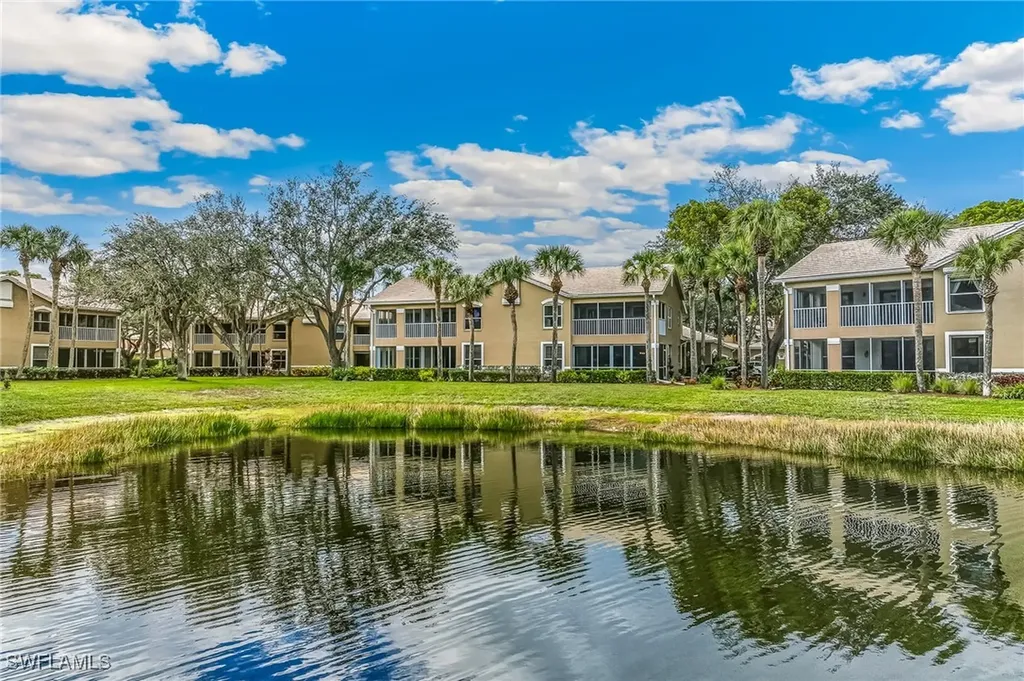24796 Lakemont Cove Lane Bonita Springs FL 34134