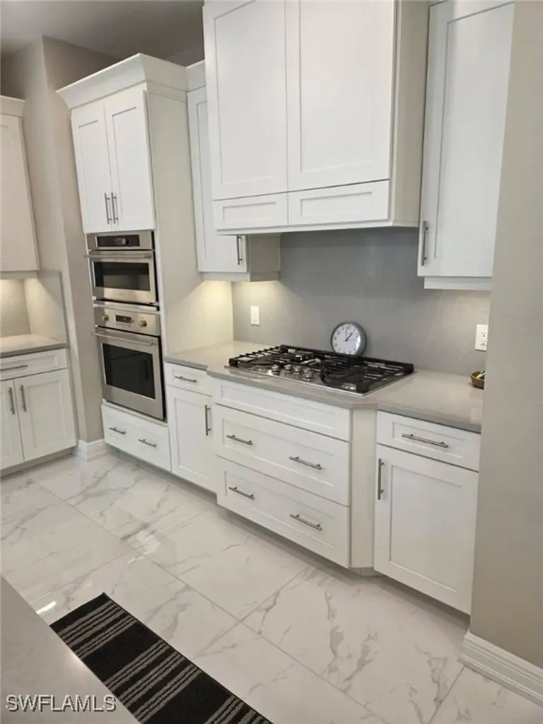 16370 Viansa Way Naples FL 34110