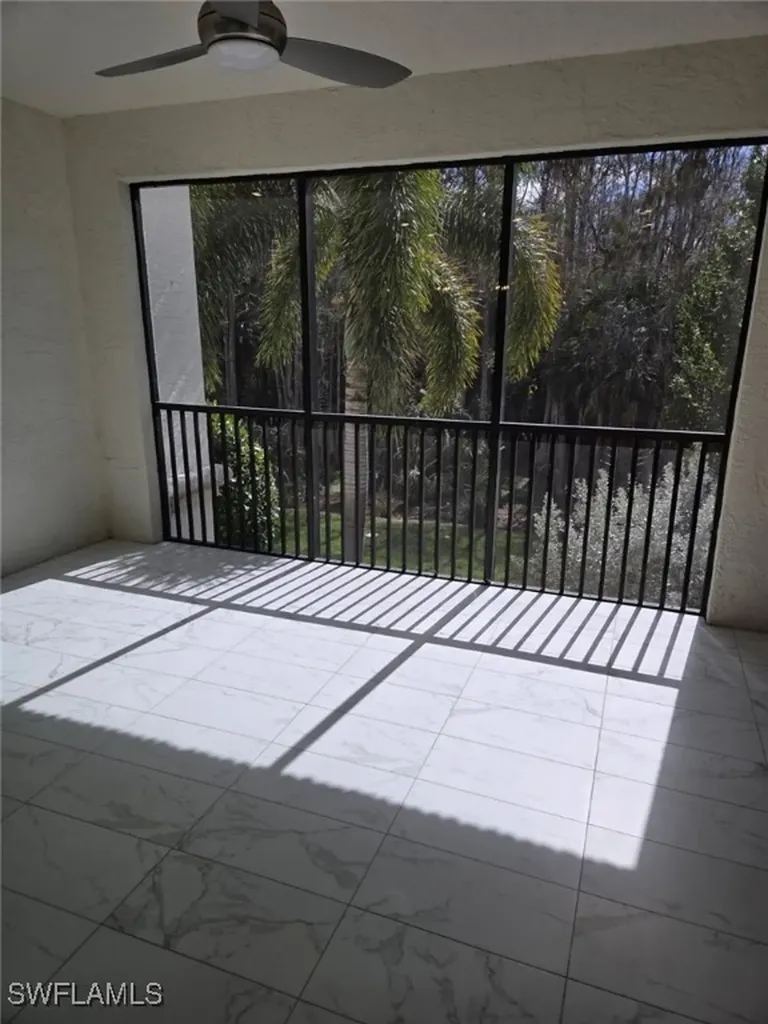 16370 Viansa Way Naples FL 34110