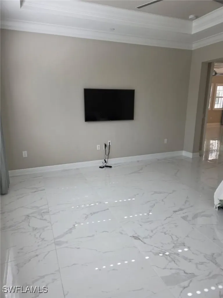 16370 Viansa Way Naples FL 34110