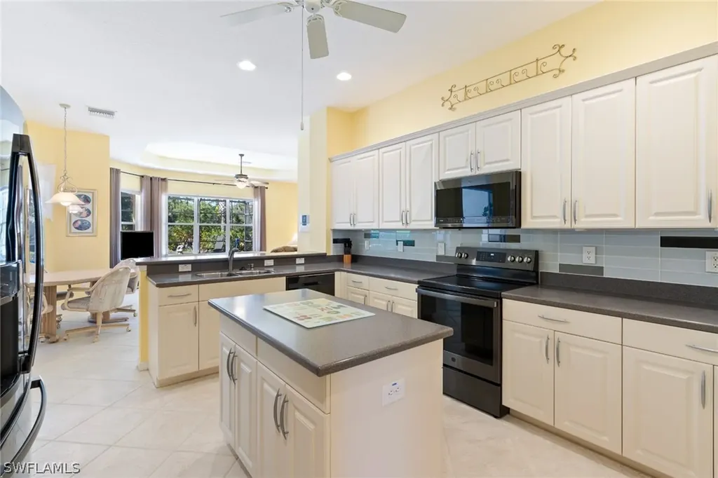 7942 Founders Circle Naples FL 34104