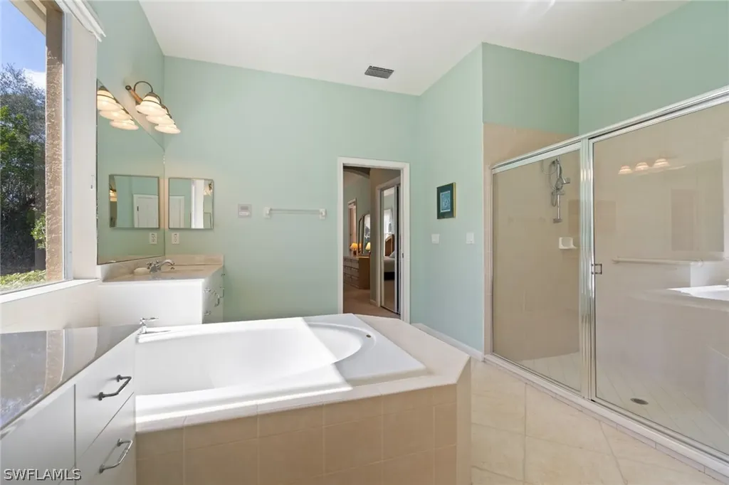 7942 Founders Circle Naples FL 34104