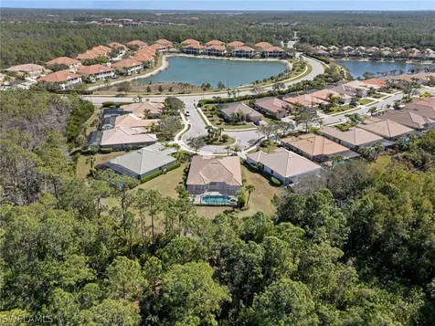 7942 Founders Circle Naples FL 34104