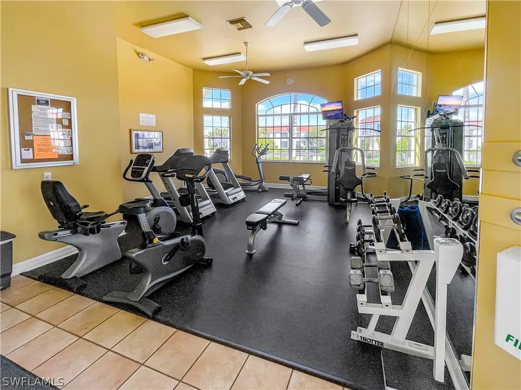 1000 L Ambiance Circle Naples FL 34108