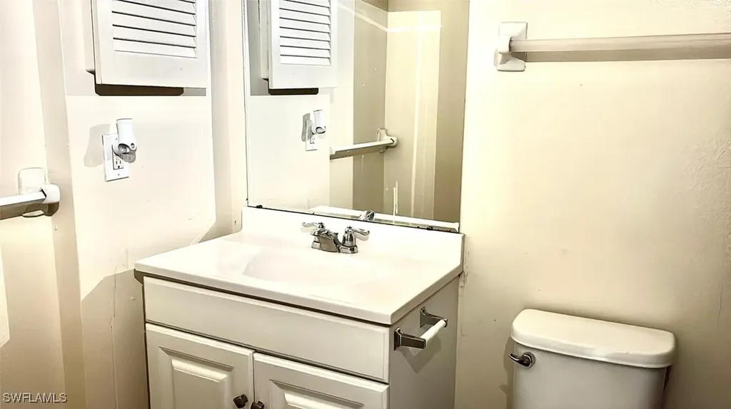 5315 Summerlin Road Fort Myers FL 33919