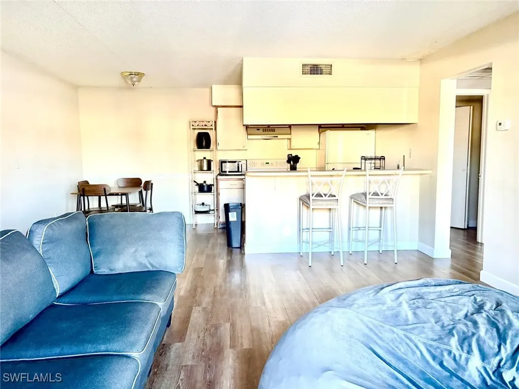 5315 Summerlin Road Fort Myers FL 33919