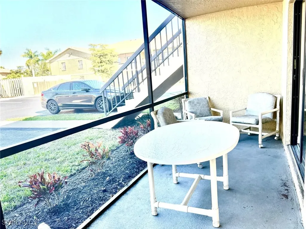 5315 Summerlin Road Fort Myers FL 33919