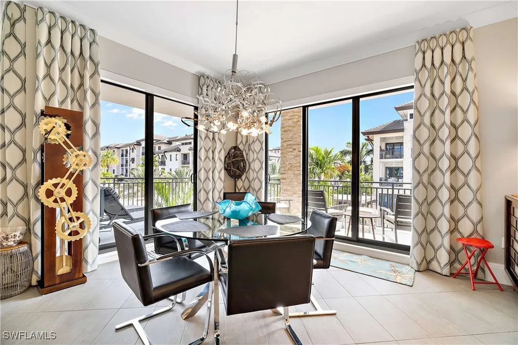 1030 3rd Avenue S Naples FL 34102