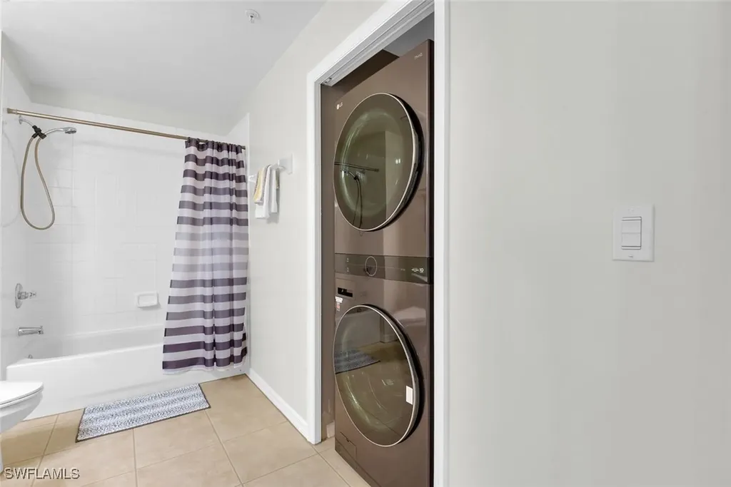 9165 Celeste Drive Naples FL 34113