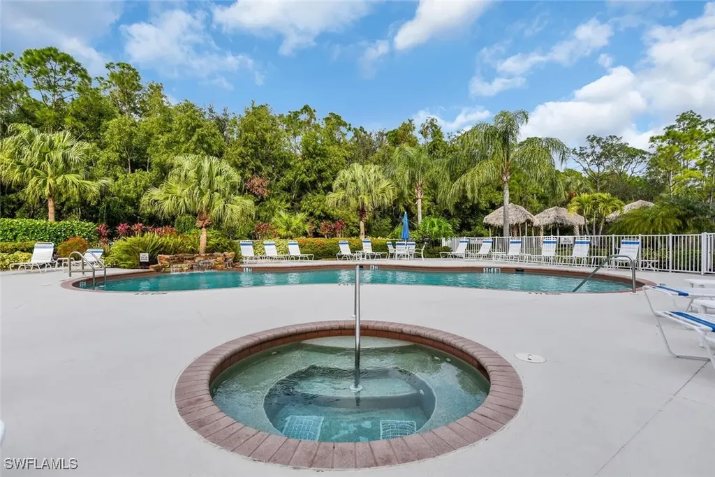 9165 Celeste Drive Naples FL 34113