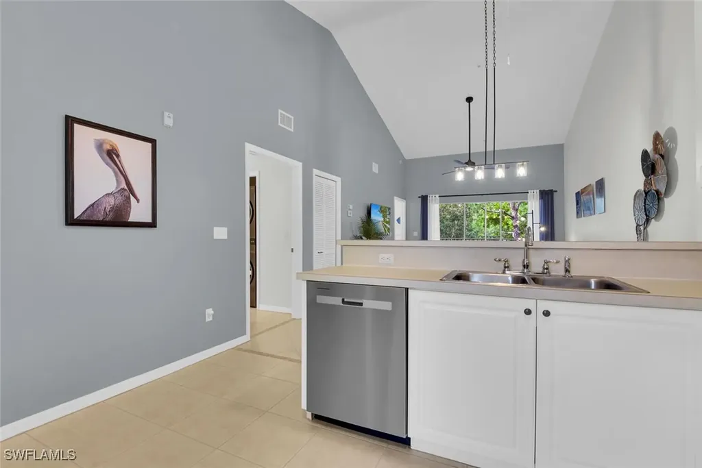 9165 Celeste Drive Naples FL 34113