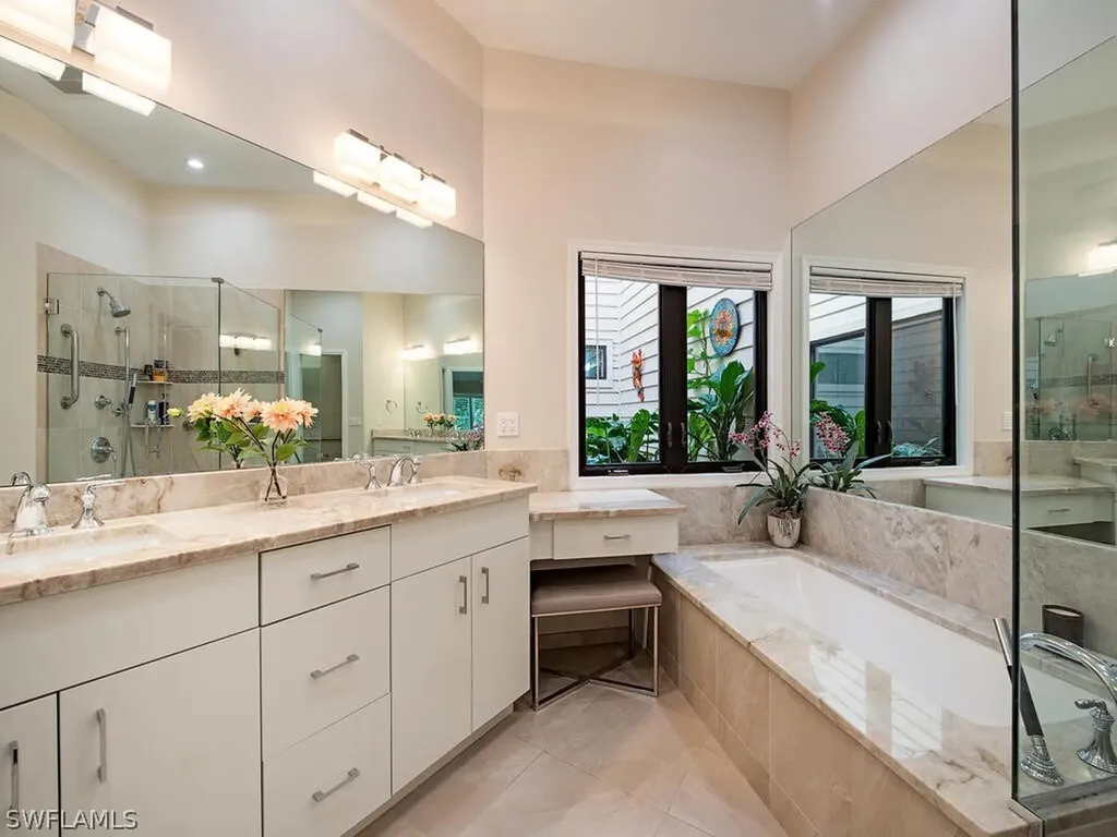 6616 Trident Way Naples FL 34108