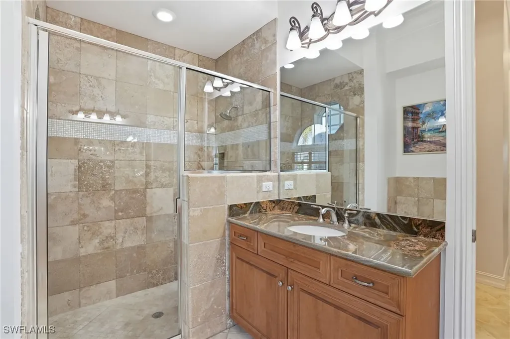 430 Saddlebrook Lane Naples FL 34110
