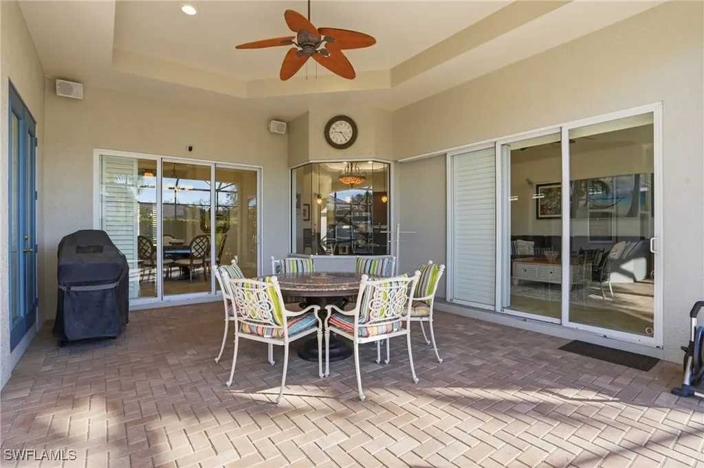 430 Saddlebrook Lane Naples FL 34110