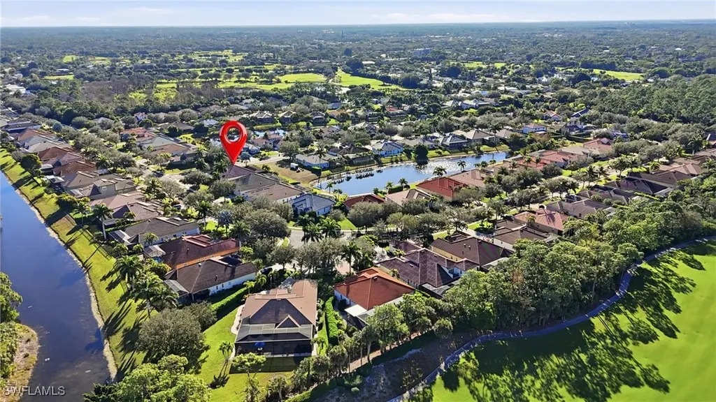 430 Saddlebrook Lane Naples FL 34110
