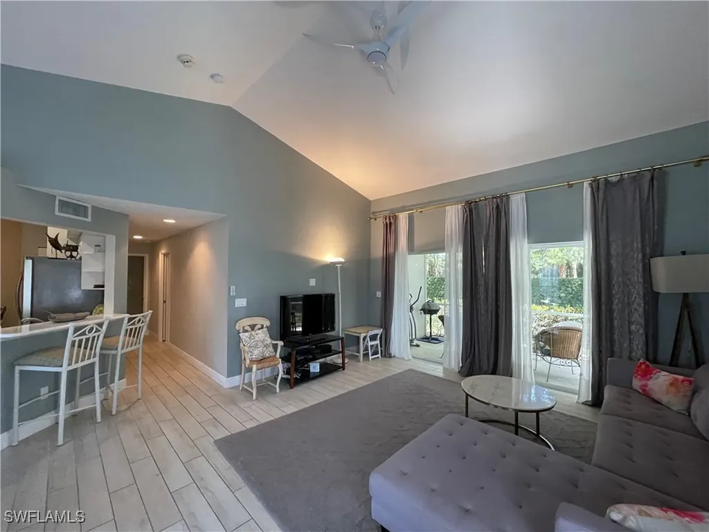 1130 Partridge Circle Naples FL 34104