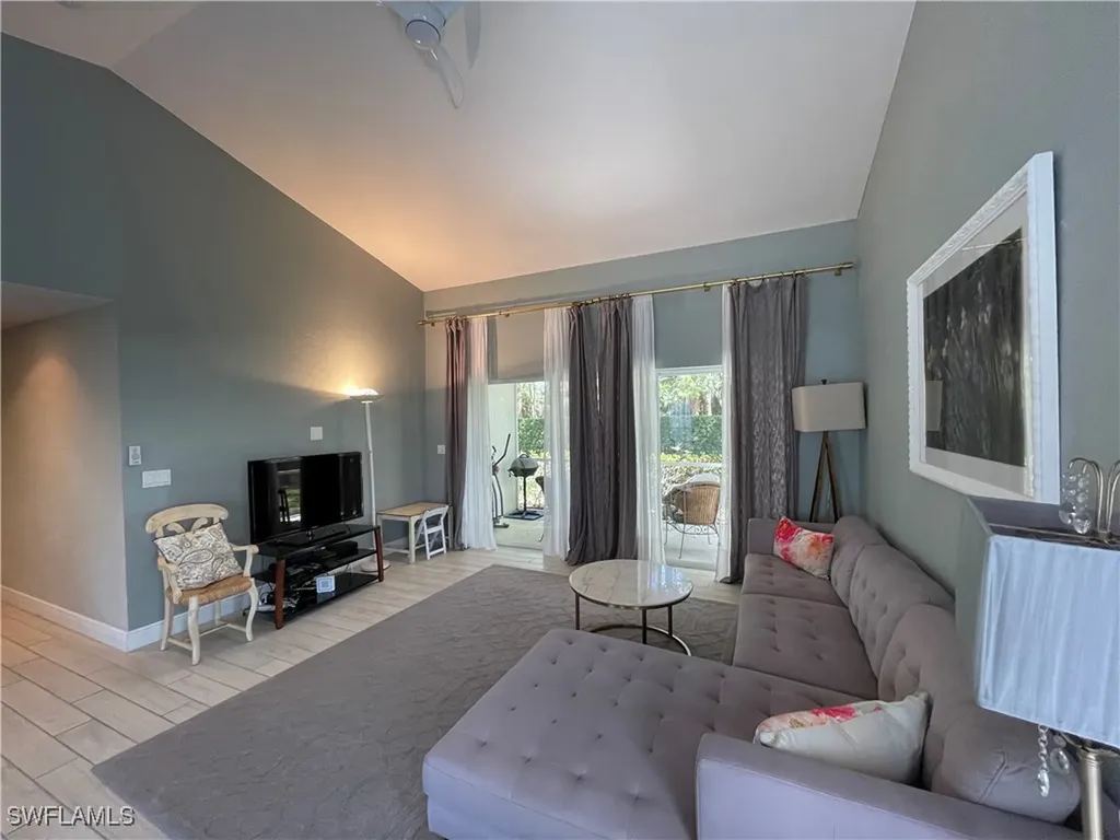 1130 Partridge Circle Naples FL 34104