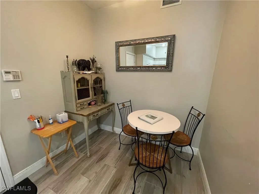 1130 Partridge Circle Naples FL 34104