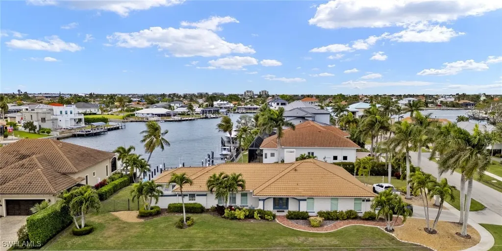 664 Bimini Avenue Marco Island FL 34145